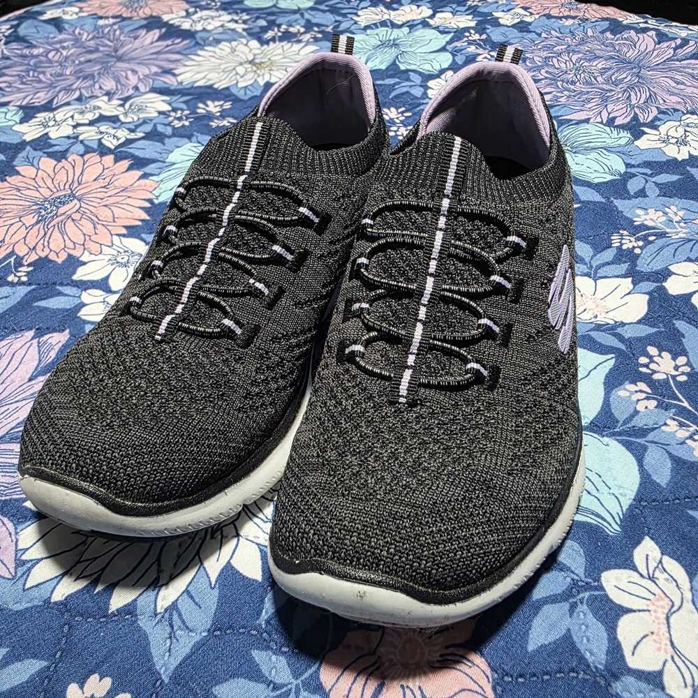 Skechers Black Knit Slip-On Walking Shoes with Lavender Trim - Picture 3 of 3